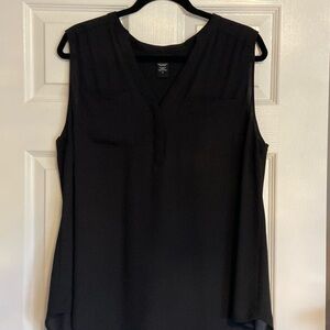 Sleeveless Torrid Blouse - like new!